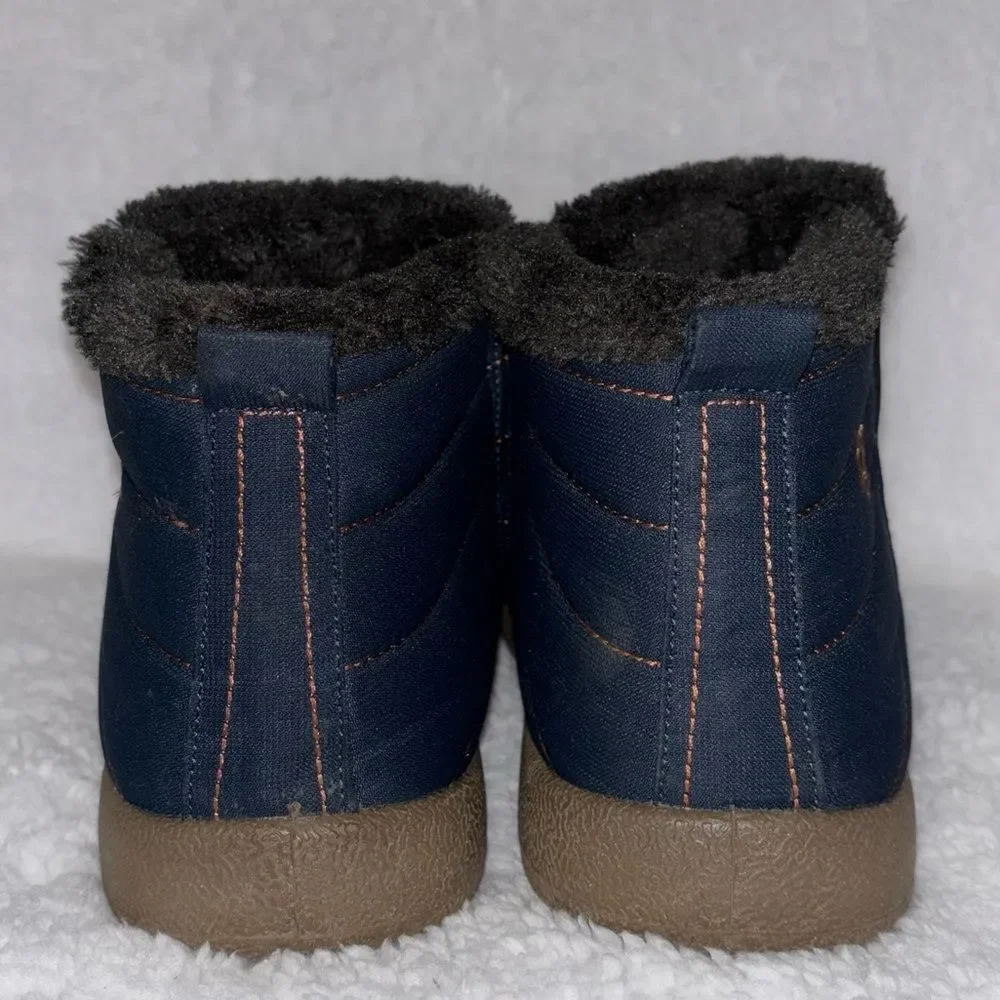 Men’s 7 / Women’s 8 Unisex Slip-On Boots • EU 39 • Faux Fur Lined
